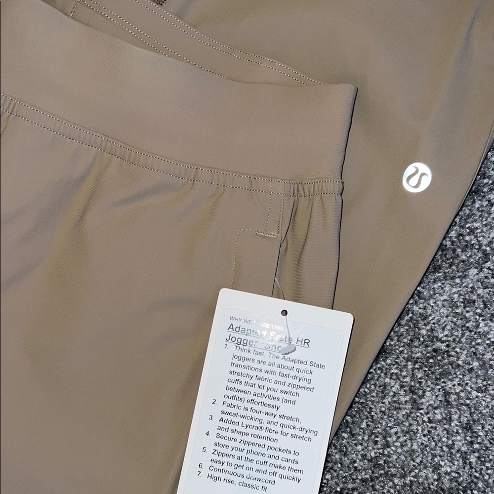 Lululemon Adapted State HR Jogger *Short Women’s Size 2- NWT - Picture 4 of 6